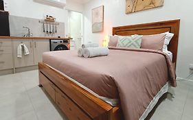 Executive Studio - Private Parking